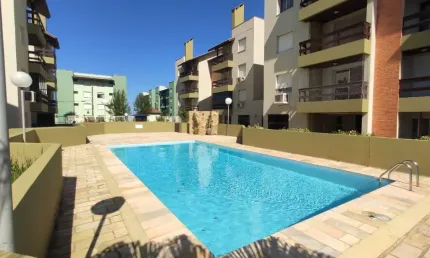 Apartamento em Capão Novo em condominio proximo ao mar