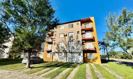 Apartamento em Capão Novo totalmente reformadoe mobiliado