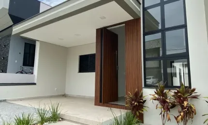 Casa Térrea à Venda no Condomínio Terras de São Francisco em Sorocaba/SP
