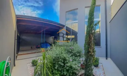 Casa à venda no bairro Jardim São João - Pirassununga/SP
