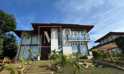 Casa à venda no bairro Praia do Forte - Mata de São João/BA