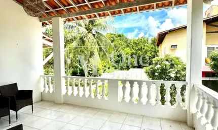 Casa à venda no bairro Centro - Lauro de Freitas/BA