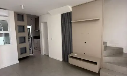 Casa Semi Mobiliada para Alugar em Condomínio fechado no Jardim Santa Inês com 2 quartos e 56 metros.