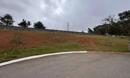Terreno à venda no condomínio vale das águas, bragança paulista  por r$ 630.000