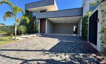 Casa em condomínio fechado com 3 quartos à venda na Avenida Comunidade Europeia, Residencial Euroville II, Bragança Paulista, 222 m2 por R$ 1.490.000
