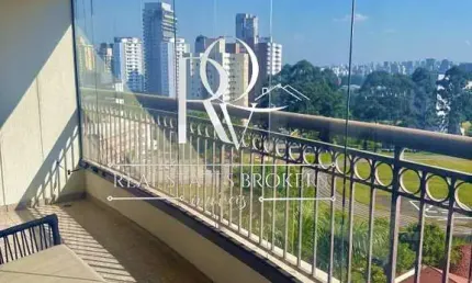 Quem quer uma vista vitalícia Ibirapuera e círculo militar.