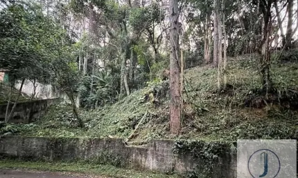 Terreno à venda na Rua Odair Martins, Granja Viana, Carapicuíba