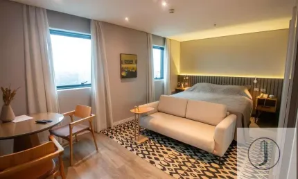 FLAT  C/ VAGA A VENDA MOBILIADO NO MELIA JARDIM EUROPA