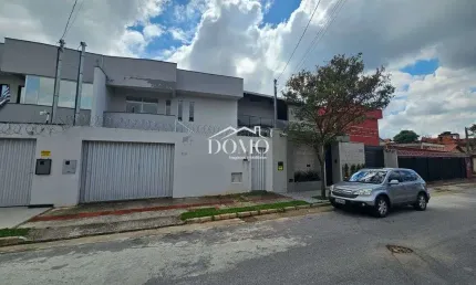Casa com 3 quartos à venda na Rua Alvarenga Peixoto, 516, Nacional, Contagem