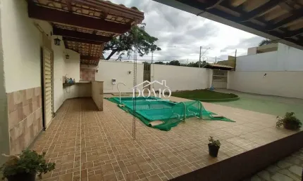 CASA CONSTRUIDA EM 02 LOTES + 01 APARTAMENTO INDIVIDUAL