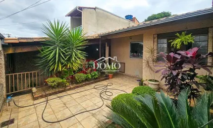 Casa com 2 quartos à venda na Rua Cidade de Minas, 1008, Carajás, Contagem