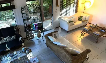 Casa com 4 dormitórios à venda, 150 m² por R$ 680.000,00 - Guriri - Cabo Frio/RJ