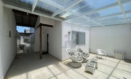 Casa com 4 dormitórios à venda, 99 m² por R$ 980.000,00 - Foguete - Cabo Frio/RJ