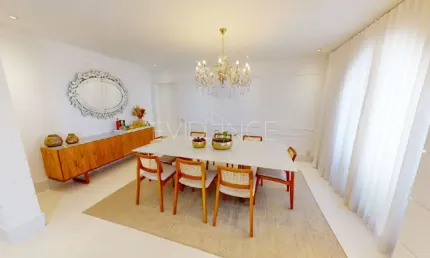 APARTAMENTO ESPAÇOSO COM 4 DOMITÓRIOS SENDO 2 SUÍTES E 4 VAGAS NO TATUAPÉ