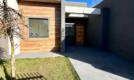 Casa com 2 quartos à venda na Rua Heládio Vidal Correia, Uvaranas, Ponta Grossa