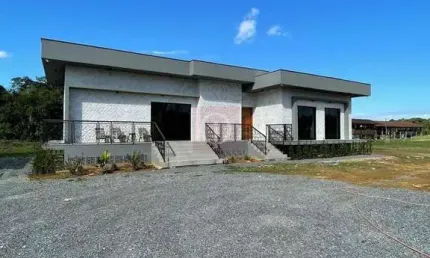 Casa de campo alto padrão no bairro vila nova em joinville/sc.
