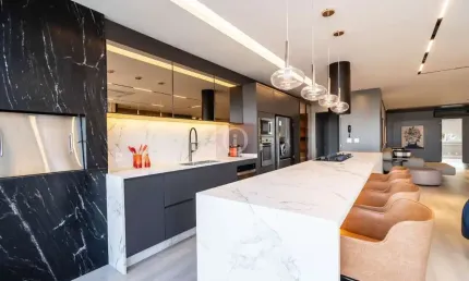 Apartamento mobiliado no bairro Atiradores em Joinville/SC.