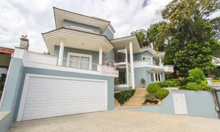 Casa no Condominio Parc de France para Venda no Saguaçu em Joinville