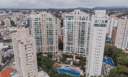 UMA VISTA PRIVILEGIADA e uma LOCALIZAÇÃO NOBRE, com FINO ACABAMENTO, isso defini este apartamento no Edifício Helbor Magnifiquè em Joinville.