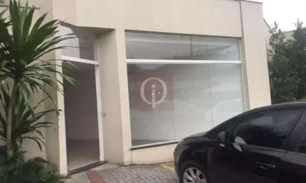 Sala Comercial a venda no Ed. Vitta Home Club Bairro Saguaçú em Joinville.