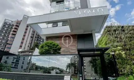 Incrível apartamento no Ed Vitrium, localizado no Bairro Glória, é a escolha ideal para você.