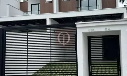 Venha se encantar com essa oportunidade de um sobrado geminado pronto para morar no bairro atiradores!
