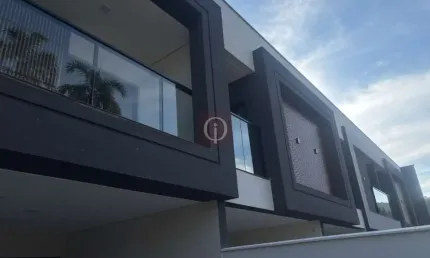 Residencial em fase final no bairro bom retiro em joinville/sc.