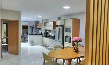Linda casa pronta para morar no Parque São Vicente-mauá