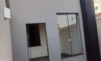 Casa com 2 Quartos – Bairro Estrela Dalva, Possibilidade baixa entrada.