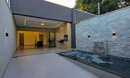 Casa com Piscina à Venda no Residencial Hugo de Morais – Goiânia/GO
