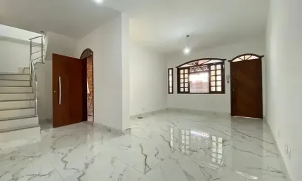 Casa com 3 quartos à venda na Rua Martinho Vaz de Barros, 1111, Vila Pirajussara, São Paulo