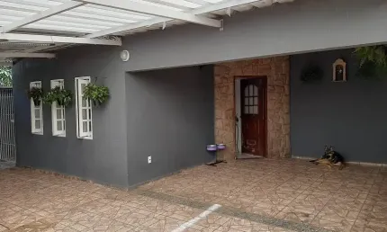 Casa com 3 quartos à venda na Rua João Pekny, 321, Água Vermelha, Poá