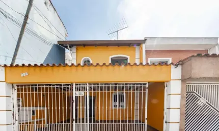 Casa com 3 quartos à venda na Rua Xavier Curado, 171, Ipiranga, São Paulo por R$ 890.000