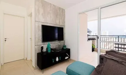 Apartamento à venda em Vila Guilherme, com 2 quartos, 1 suíte, 2 salas, 2 banheiros, 1 vaga, 64m²