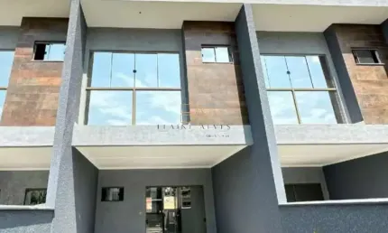 Casa com 3 quartos à venda na Ilha da Figueira, Guaramirim , 117 m2 por R$ 470.000
