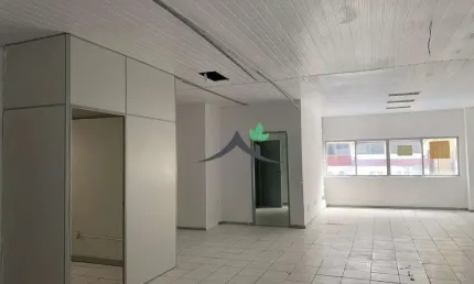 Sala comercial para alugar na rua professor rômulo almeida, 62, acupe de brotas, salvador, 138 m2 por r$ 1.800