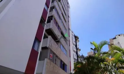 Apartamento com 2 quartos à venda na Rua Desembargador Demétrio Tourinho, 33, Jardim Apipema, Salvador, 82 m2 por R$ 452.000