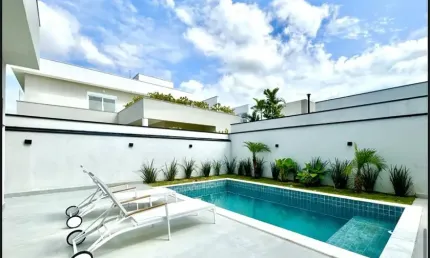 Casa em condomínio fechado 244m²  com 3 quartos sendo todas suíte em Piracicaba - SP