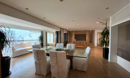 Apartamento mobiliado com vista mar lateral e 2 vagas – praia do forte