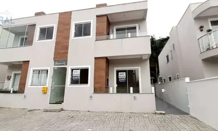 Apartamento com 2 quartos para alugar na Servidão Sinfronio José da Silveira, 207, Campeche, Florianópolis