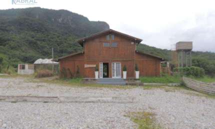 Casa com 2 quartos para alugar na Servidão Laerte Stefens, Pedra Branca, Palhoça, 120 m2 por R$ 13.500