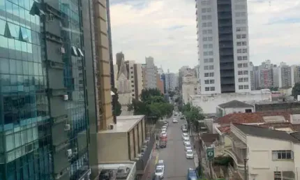 Excelente sala comercial no centro de florianópolis