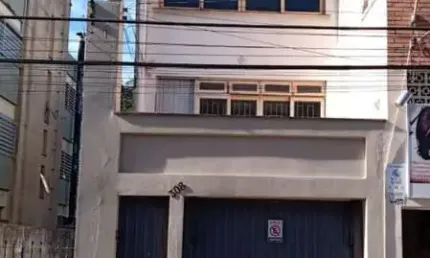 Casa com 3 quartos à venda na Rua General Bittencourt, 308, Centro, Florianópolis, 382 m2 por R$ 900.000