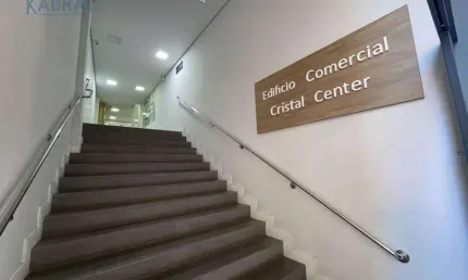 Sala comercial para alugar na Rua Vidal Ramos, 53, Centro, Florianópolis, 32 m2 por R$ 900