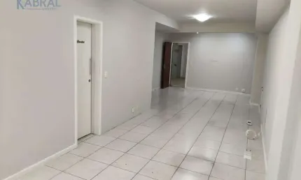 Sala comercial para alugar na Rua Vidal Ramos, 53, Centro, Florianópolis, 49 m2 por R$ 1.300