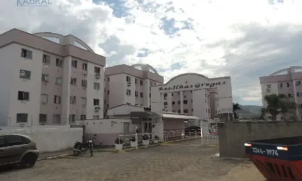 Apartamento com 2 quartos para alugar na Rua Pedro Theisen Júnior, 39, Aririu, Palhoça