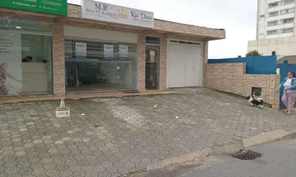 Sala comercial com 1 sala para alugar na Rua Najla Carone Goedert, 515, Passa Vinte, Palhoça, 30 m2 por R$ 2.200