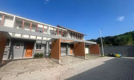 Casa em condomínio fechado com 2 quartos à venda na Rua Sagrado Coração de Jesus, 820, Morro das Pedras, Florianópolis, 78 m2 por R$ 1.133.104