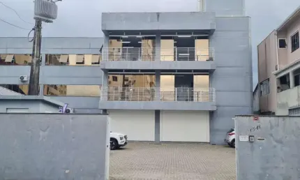 Prédio à venda na Rua Sebastiana Coutinho, 1541, Areias, São José, 1881 m2 por R$ 14.000.000