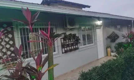 Casa em condomínio fechado com 2 quartos à venda na Rua João Honorato da Silveira, 735, Forquilhas, São José, 43 m2 por R$ 350.000